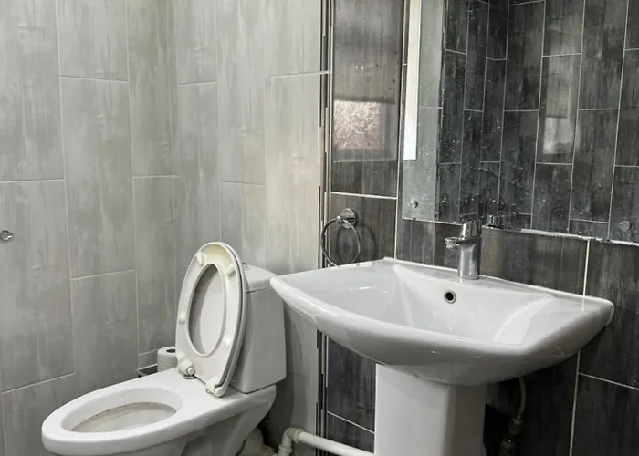 Peace House Проживання в сім'ї