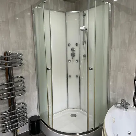 Peace House Leeds (West Yorkshire)